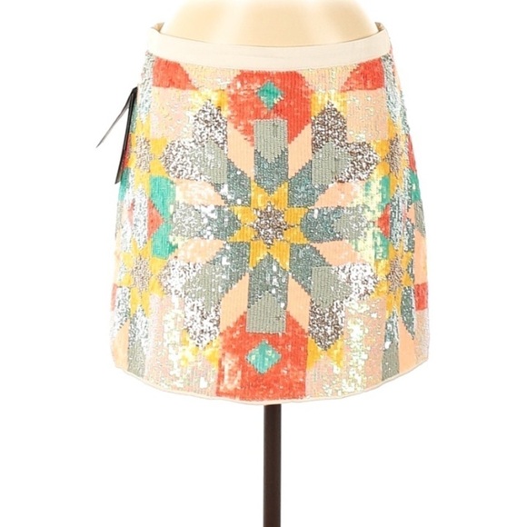 Marciano hand beaded bohemian vintage Y2K mini skirt women’s size 8 new w tags - Picture 9 of 9